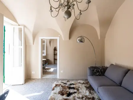 Nella Piazza – Appartement 3 pièces au cœur d'Airole : photo 7