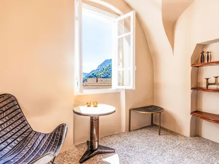 Nella Piazza – Appartement 3 pièces au cœur d'Airole : photo 11