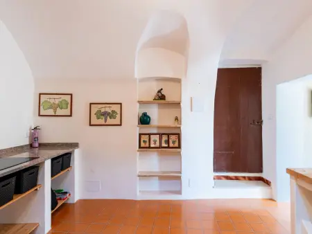 Nella Piazza – Appartement 3 pièces au cœur d'Airole : photo 13