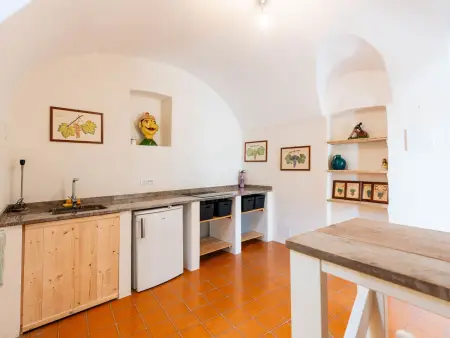 Nella Piazza – Appartement 3 pièces au cœur d'Airole : photo 16