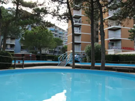 Location appartement à Lignano Pineta, Cristallo Residence mit Garten