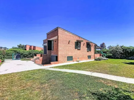 Location villa à Latina, VILLAGGIO GIORNALISTI 21