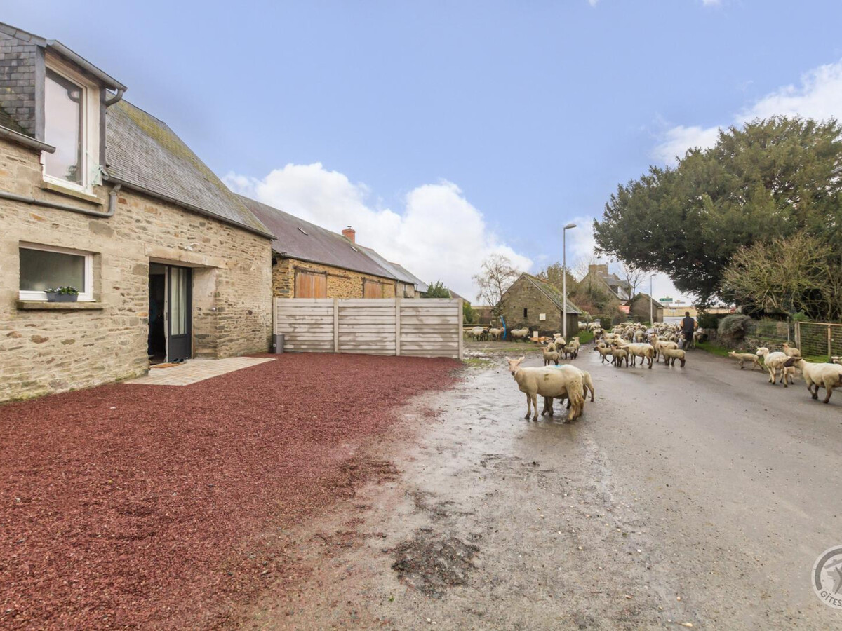 Gîte plain-pied avec baignoire balnéo à Huisnes-sur-Mer - Photo 15