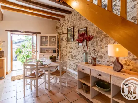 Maison 60 m² à 1 km de la Loire, animaux admis : photo 9