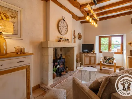 Maison 60 m² à 1 km de la Loire, animaux admis : photo 11