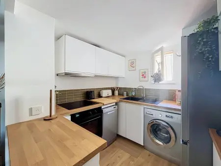 Appartement 55m² face à la plage, terrasse mer et parking : photo 6