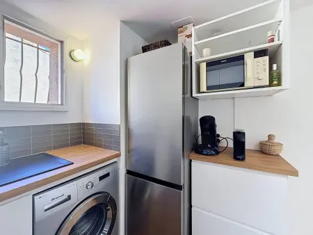 Appartement 55m² face à la plage, terrasse mer et parking : photo 7