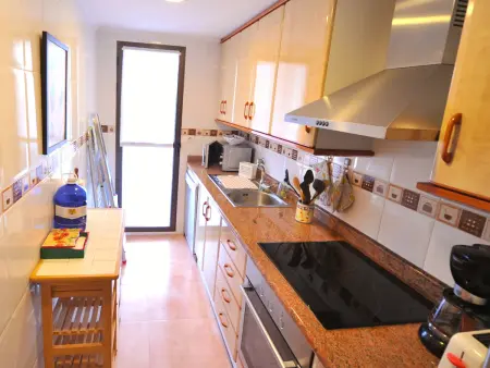 Appartement 8 pers. climatisé à 200 m de la plage : photo 8