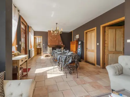 La Ferme de Gabrielle : maison rénovée à Le Bizet, 8 pers. : photo 11