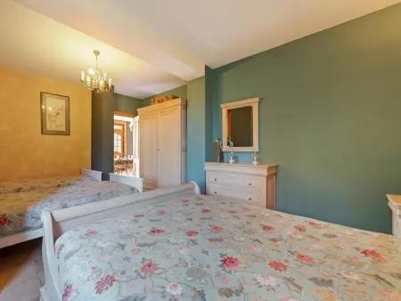 La Ferme de Gabrielle : maison rénovée à Le Bizet, 8 pers. : photo 21