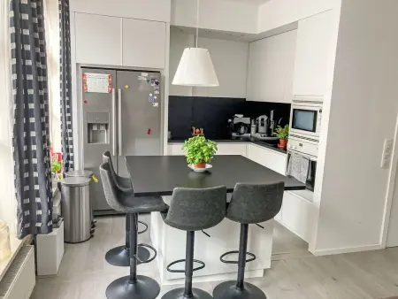 Maison 3 chambres rénovée au cœur de Bruges : photo 3