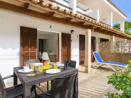 Appartement Clara, 2 chambres avec terrasse à Cala San Vicente : photo 3