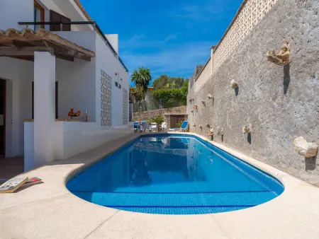 Appartement Clara, 2 chambres avec terrasse à Cala San Vicente : photo 2