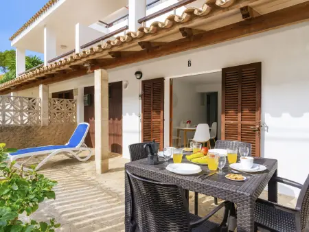 Appartement Clara, 2 chambres avec terrasse à Cala San Vicente : photo 4