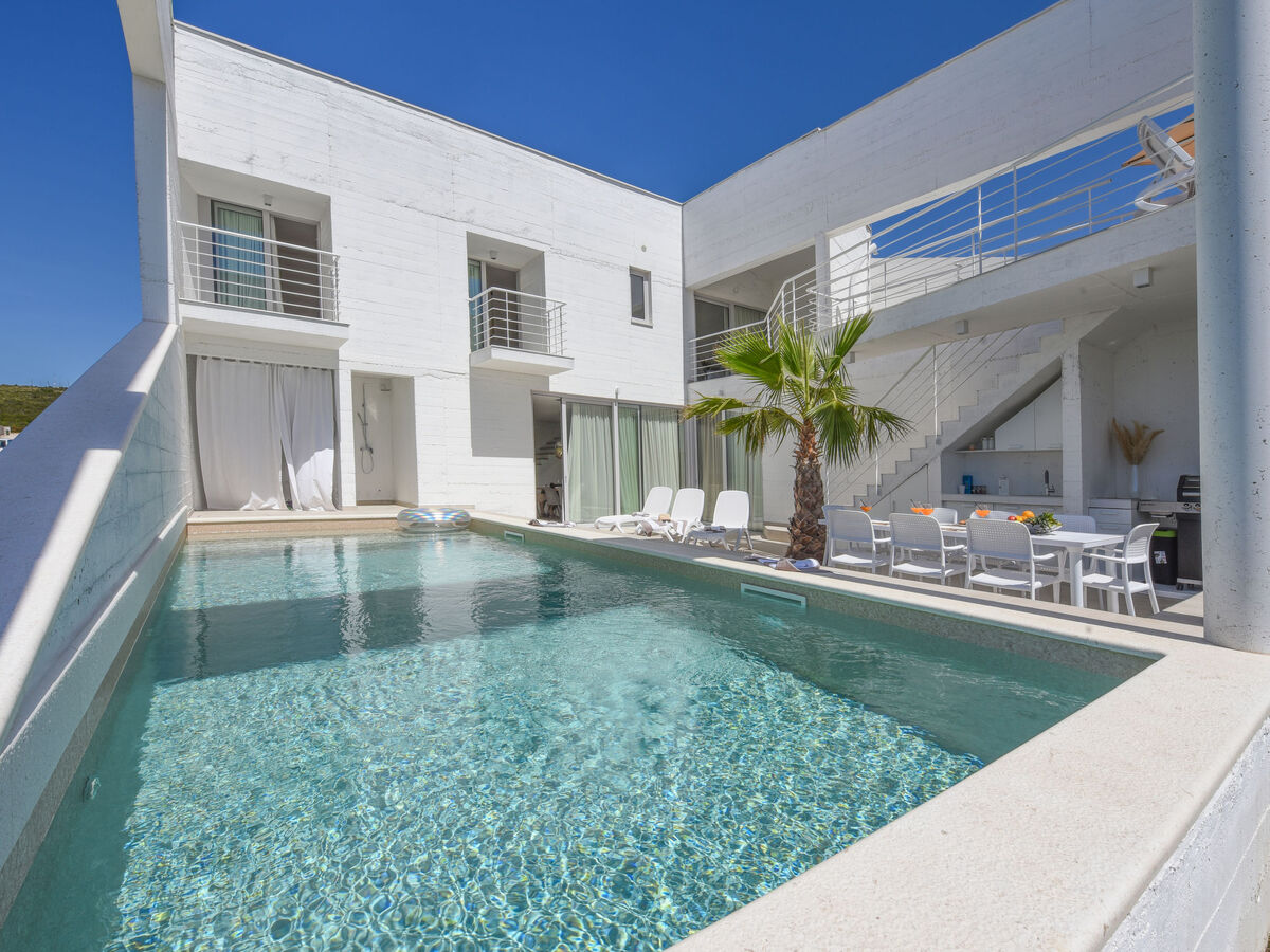 Villa Dante – 8 personnes, piscine privée à Sukošan - Photo 1