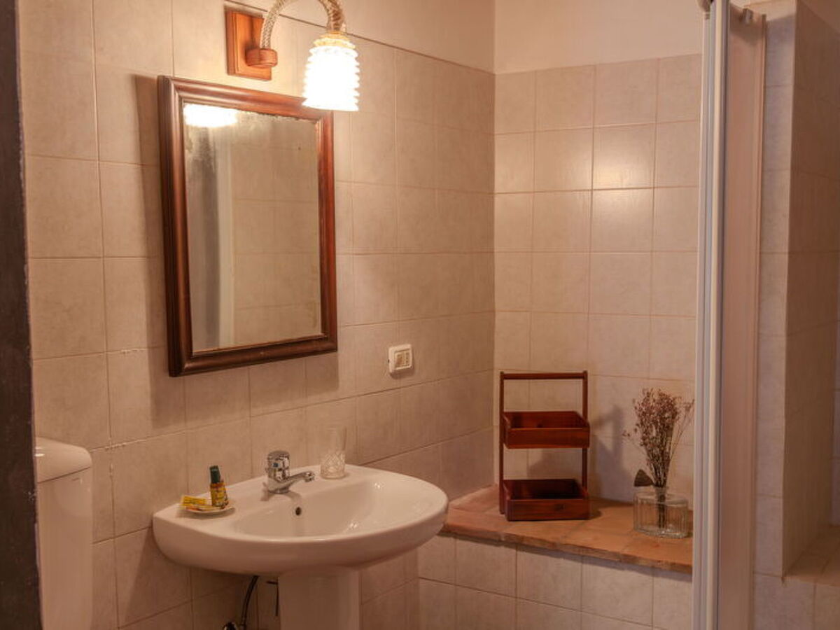 La Miccia, maison toscane avec jacuzzi à Laterina - Photo 9