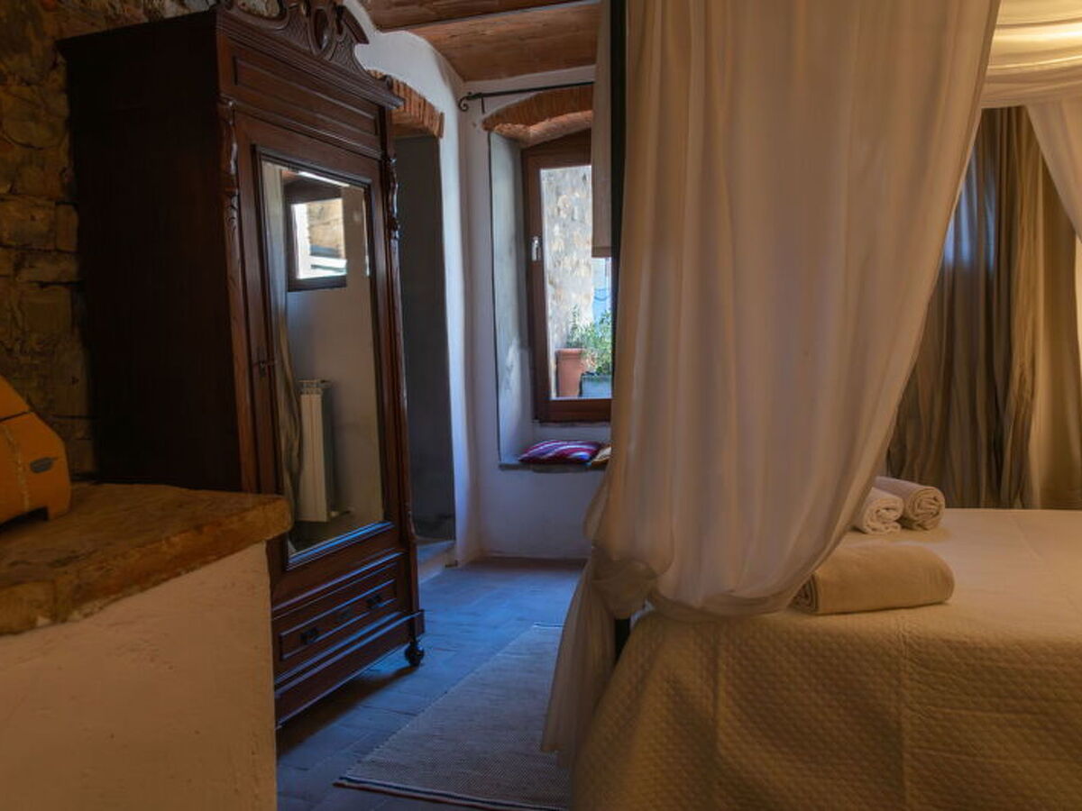 La Miccia, maison toscane avec jacuzzi à Laterina - Photo 15
