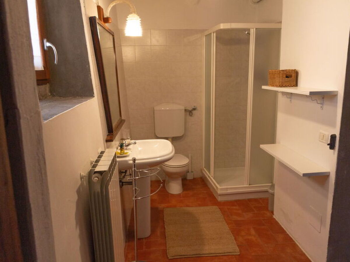 La Miccia, maison toscane avec jacuzzi à Laterina - Photo 19