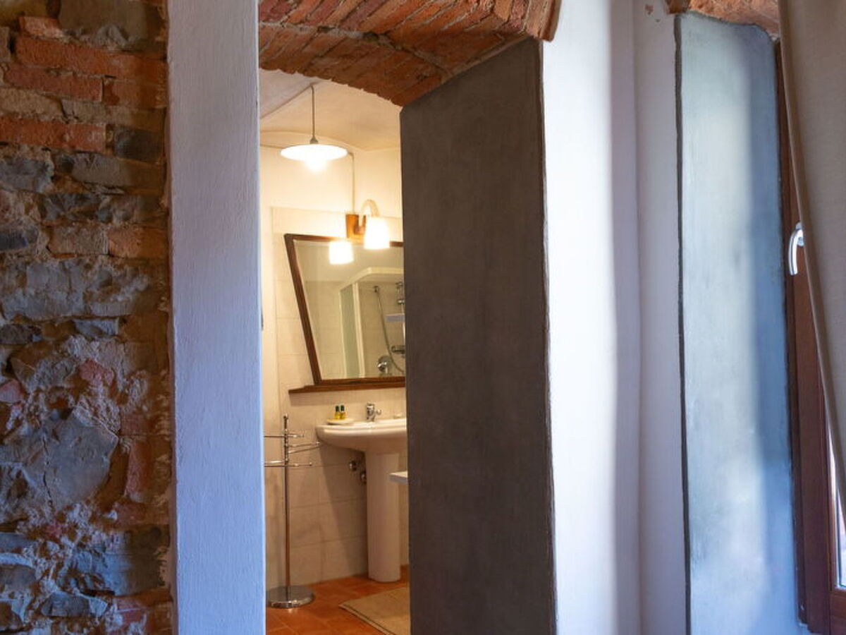 La Miccia, maison toscane avec jacuzzi à Laterina - Photo 22