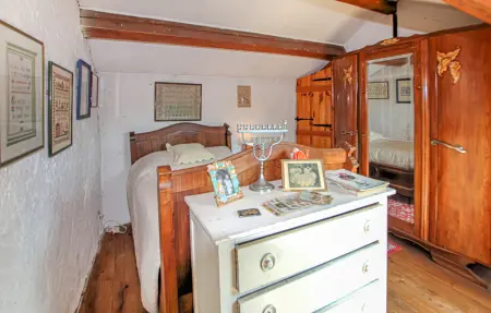 Wood loft Saint-Félicien, 6 personnes, poutres apparentes : photo 15