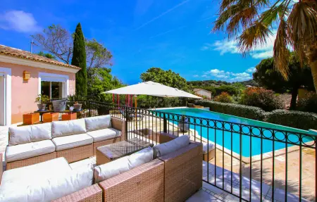 Maison 8 pers. piscine débordement à Hyères : photo 2
