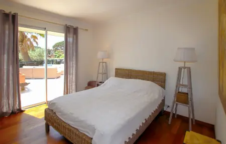 Maison 8 pers. piscine débordement à Hyères : photo 19