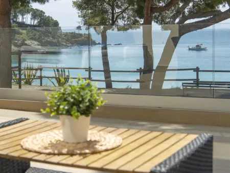 Appartement première ligne de mer, 6 pers. à Roses : photo 2