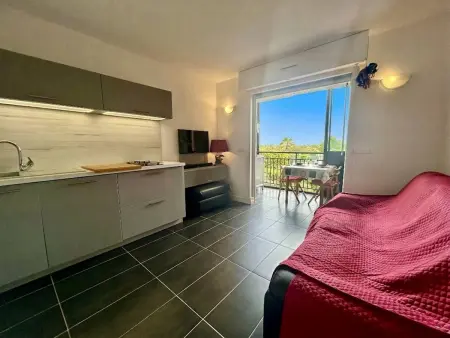 Appartement rénové front de mer à Saint-Cyprien : photo 2