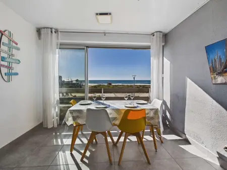 Studio cabine 4 pers. vue mer + parking à Marseillan-Plage : photo 3
