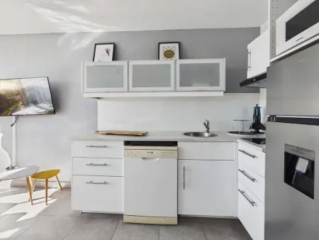 Studio cabine 4 pers. vue mer + parking à Marseillan-Plage : photo 6