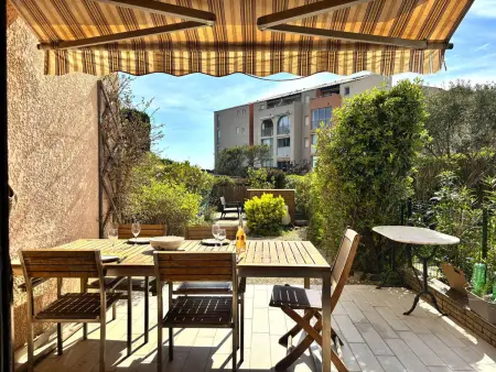 Location appartement à La Londe les Maures, Appartement avec clim - 4 pers.