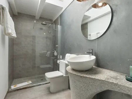 Suite Dragos, studio artistique 40 m² à San Bartolomé : photo 3