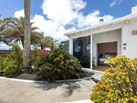Suite Dragos, studio artistique 40 m² à San Bartolomé : photo 17