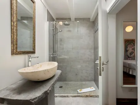 Appartement 60 m² dans enclave artistique San Bartolomé : photo 4