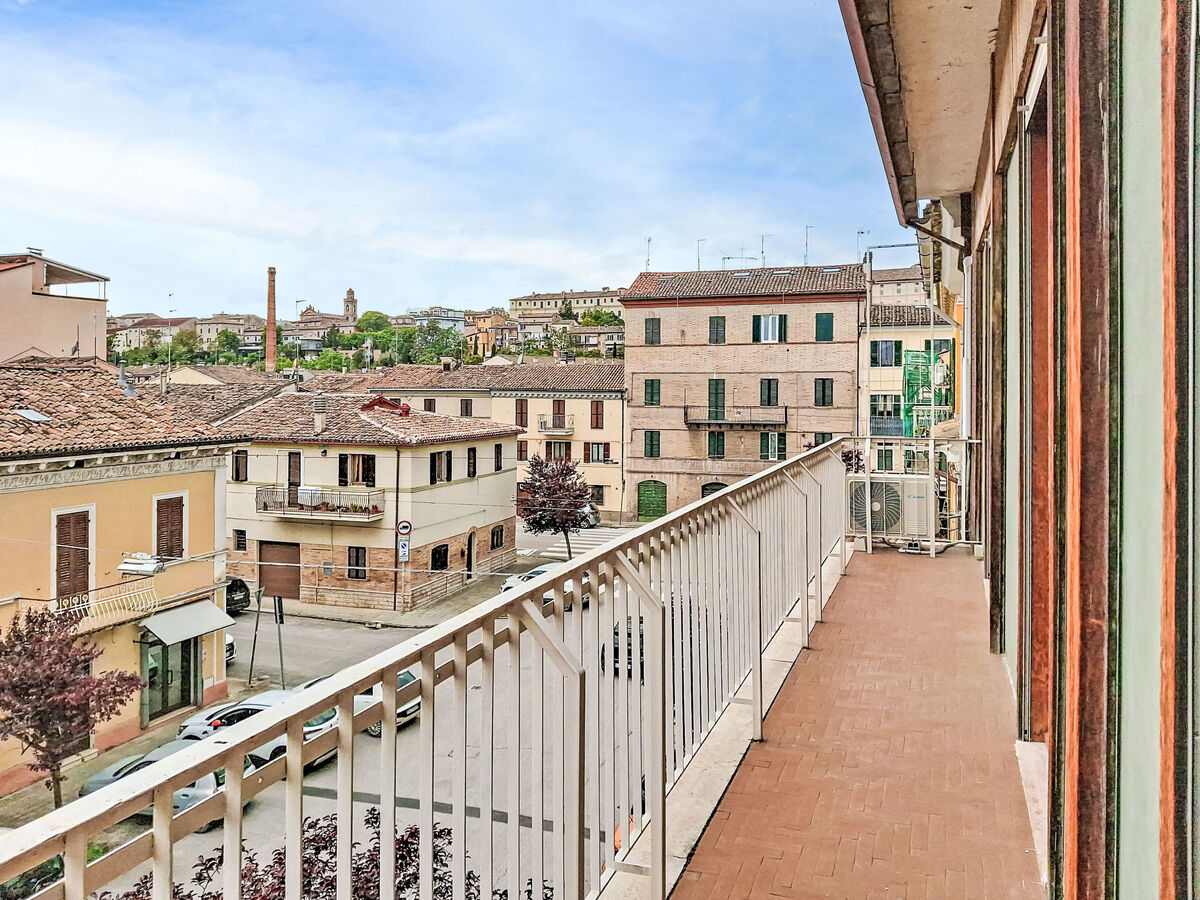 Bohemian Vista House - Apt 180 m² à Jesi - Photo 26