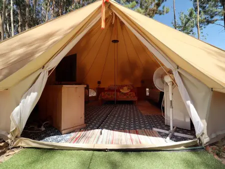 Glamping de luxe avec piscine chauffée solaire à Tábua : photo 28