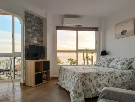 Studio vue mer à 20m de la plage, Torrox : photo 28