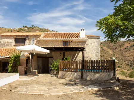Location gite à Cómpeta, Maison rustique avec piscine privée - 4 pers.