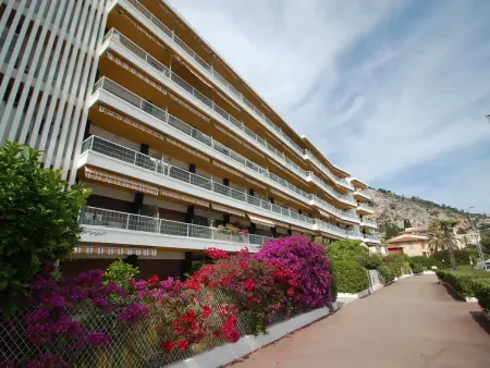Appartement 2P vue mer et terrasse à Menton : photo 11