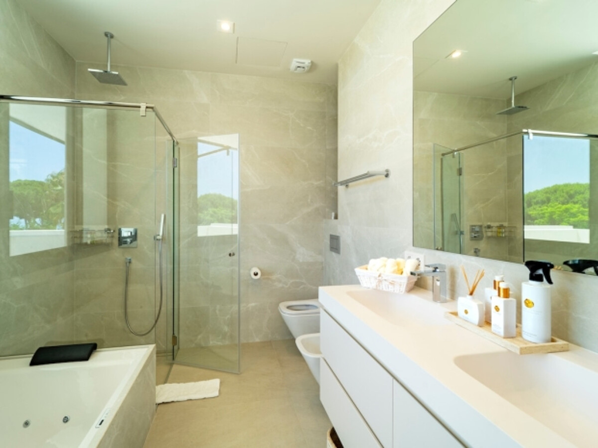 Villa Ultra Luxury Marbella - 5 chambres, vue mer panoramique - Photo 24