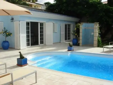 Location maison à Chayofa, Charmantes Ferienhaus in Chayofa mit Terrasse, Garten und Pool