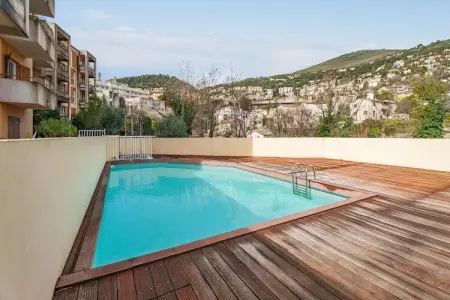 Location appartement à Grasse, Appartement à Grasse avec vue sur la montagne