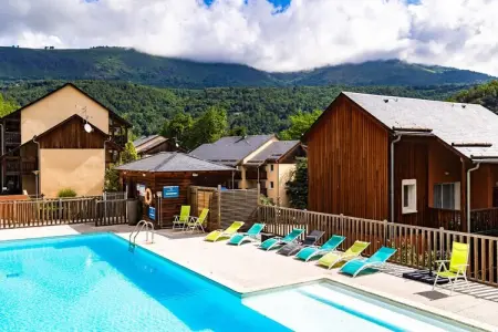 Location appartement à Ax les Thermes, Studio pour 4 personnes près des pistes de ski des Pyrénées