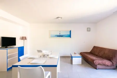 Location appartement à Parentis en Born, Maison spacieuse pour 6 personnes à Parentis