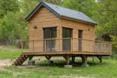 Location maison à MEYRIGNAC  L'EGLISE, Chalet pour 4 personnes avec vue sur le lac