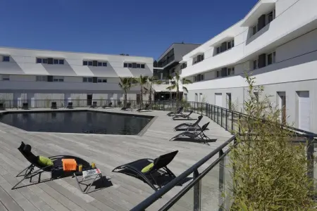 Location appartement à Saint Jean de Védas, Séjour confort urbain pour 4 personnes à Montpellier