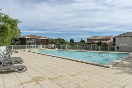 Maison 6 personnes avec piscine à Saint-Saturnin-lès-Avignon : photo 8