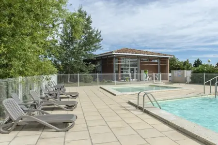 Maison 6 personnes avec piscine à Saint-Saturnin-lès-Avignon : photo 9