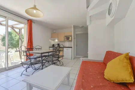 Maison 6 personnes avec piscine à Saint-Saturnin-lès-Avignon : photo 12
