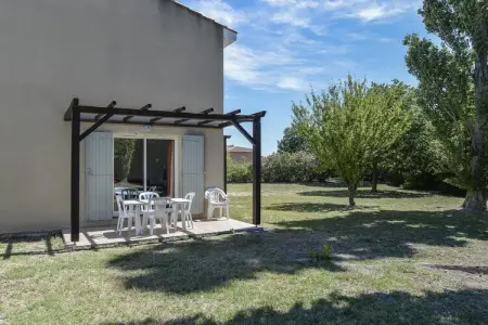 Maison 6 personnes avec piscine à Saint-Saturnin-lès-Avignon : photo 15